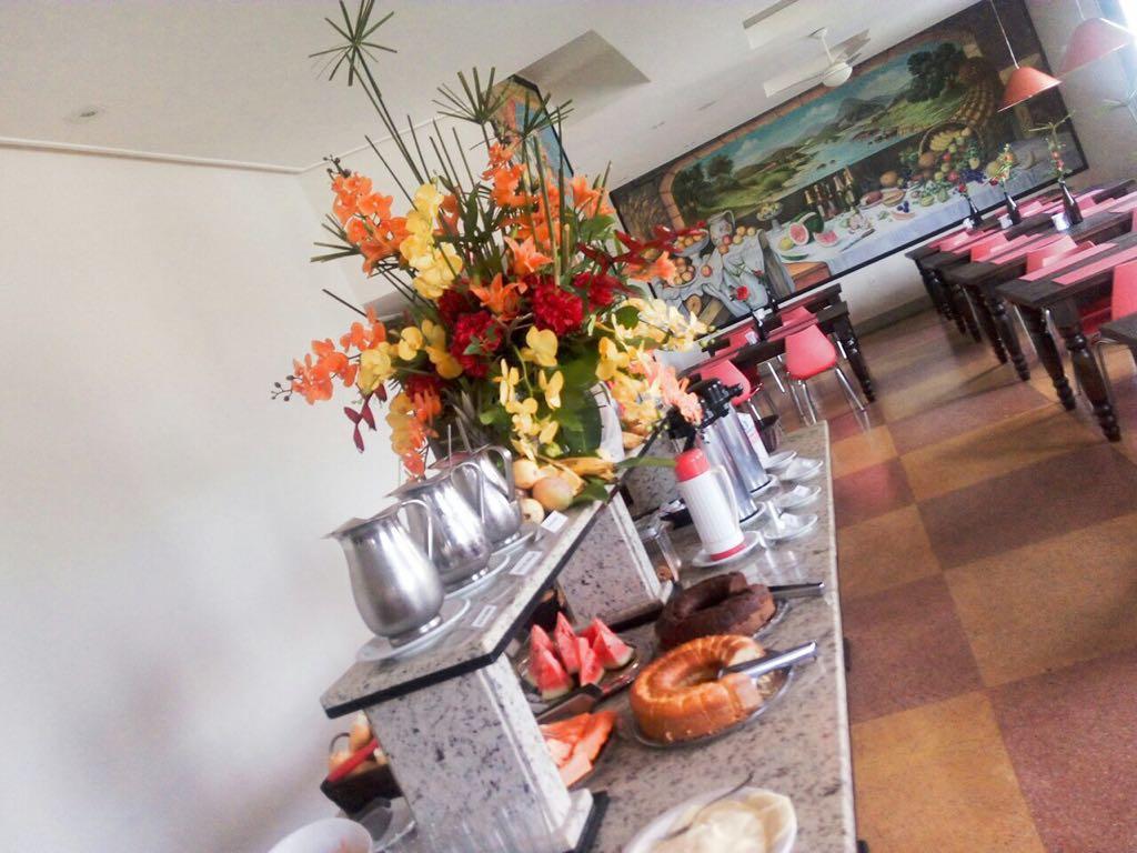Colatina Plaza Hotel Bagian luar foto